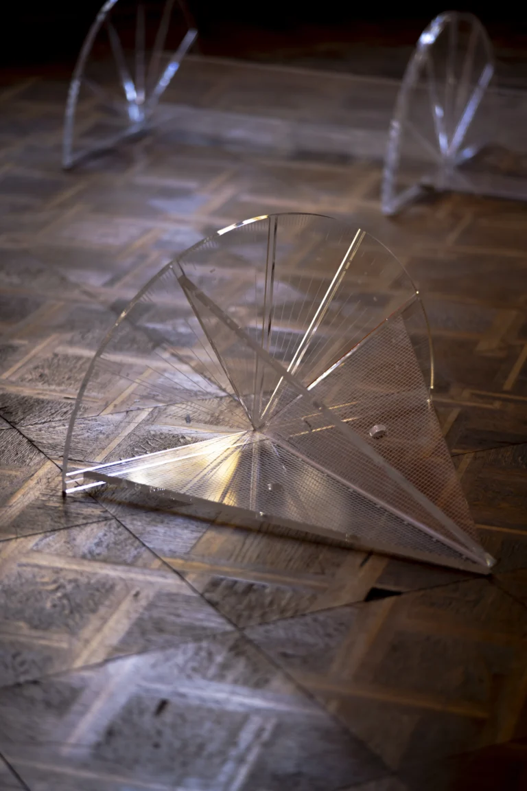 Angle - B — 8