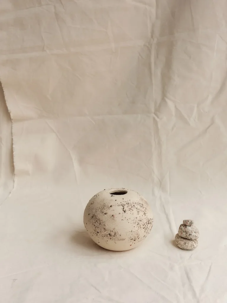 Globe Vessel 02 — 3