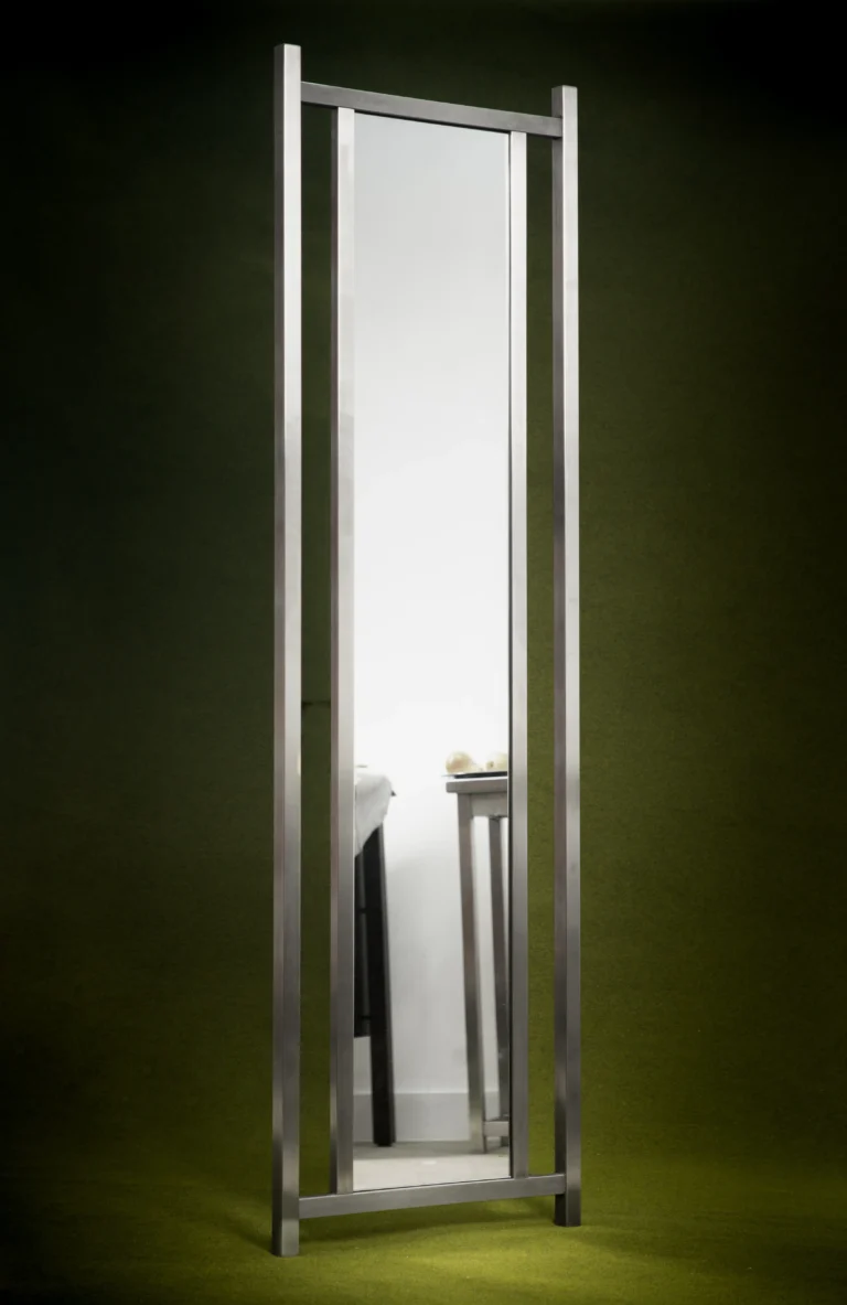 Babadeiro Floor Mirror In 304 Stainless Steel — 1