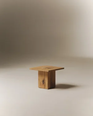 Corazón Side Table in Solid Oak
