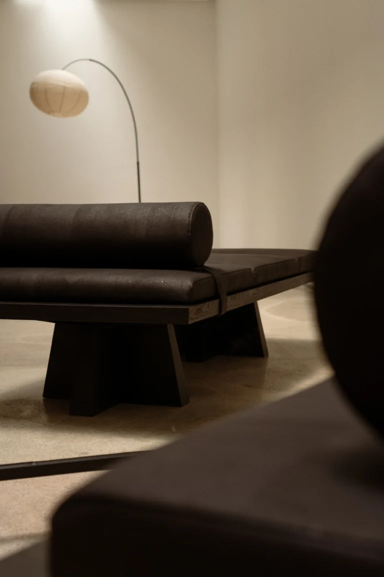 Contemporary Daybed — 4