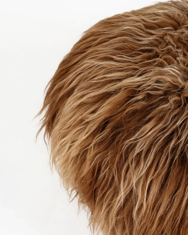 El Topo Sculptural Ottoman In Natural Acacia & Icelandic Sheepskin — 4