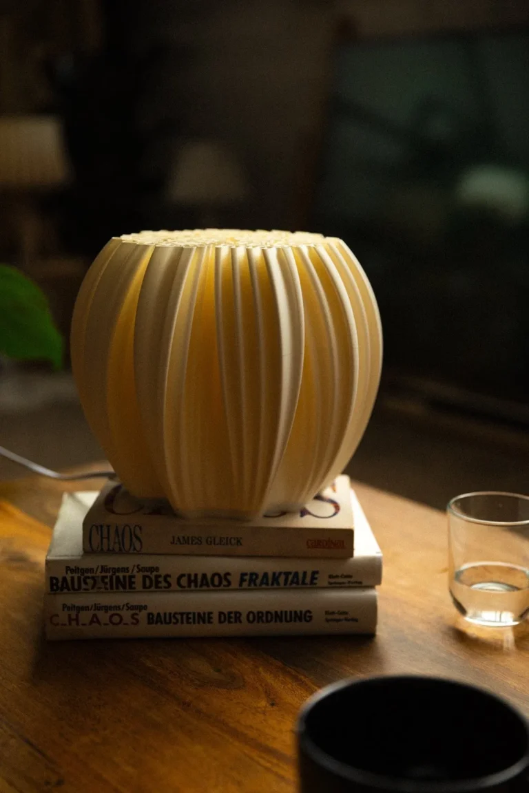 S X 3 Table Lamp in Biopolymer — 2
