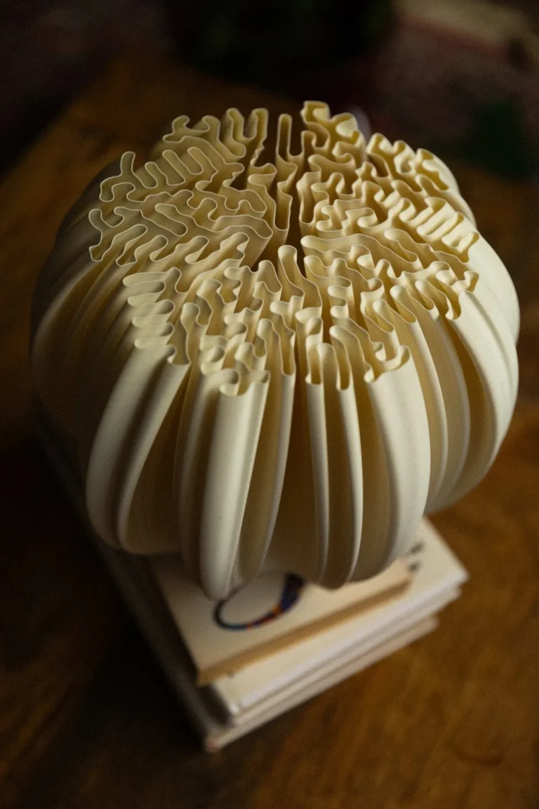 S X 3 Table Lamp in Biopolymer — 3