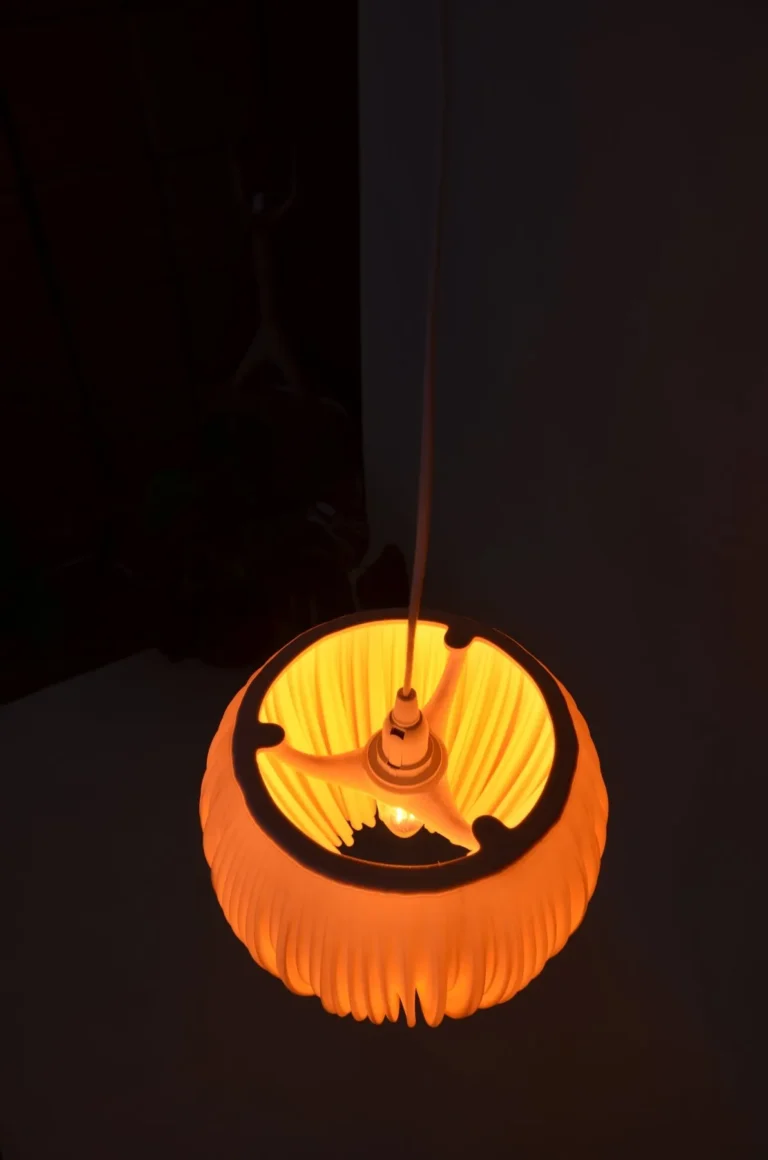B 1 Table Lamp in Biopolymer — 2