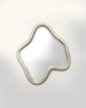Ossis Mirror